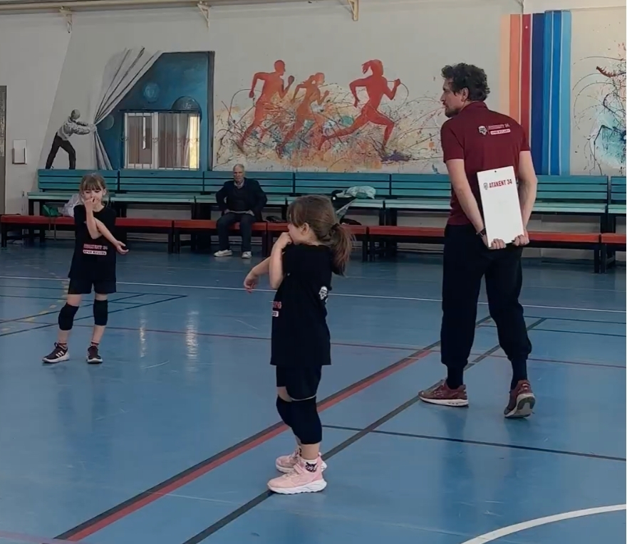 Masa tenisi odak çalışması